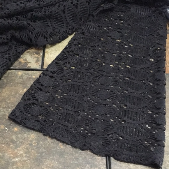 Green envelope, black lace coverup Pants. Size Large. Beach - Picture 5 of 6